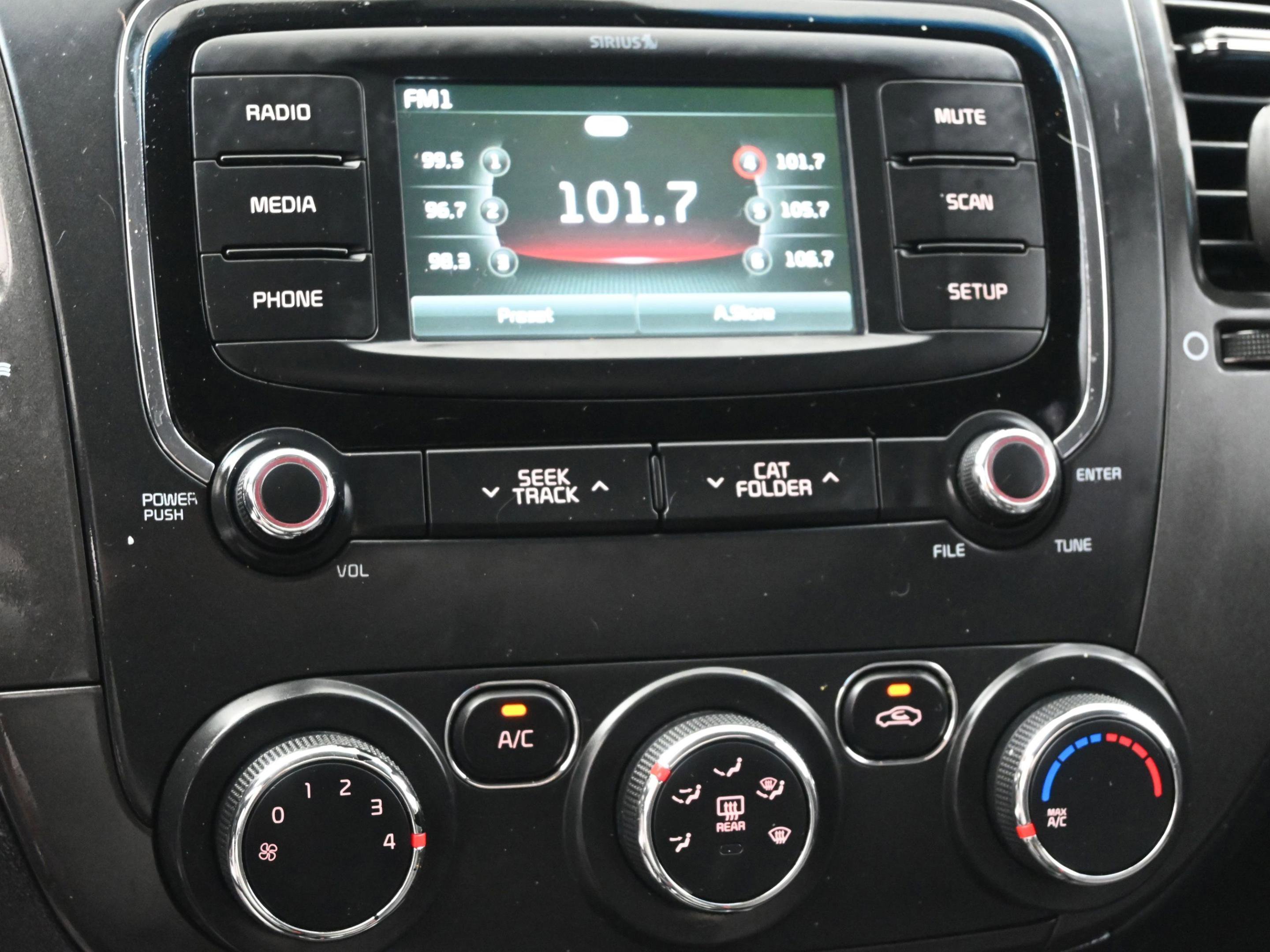 Used 2017 Kia Forte LX w/ LX Popular Package image 22