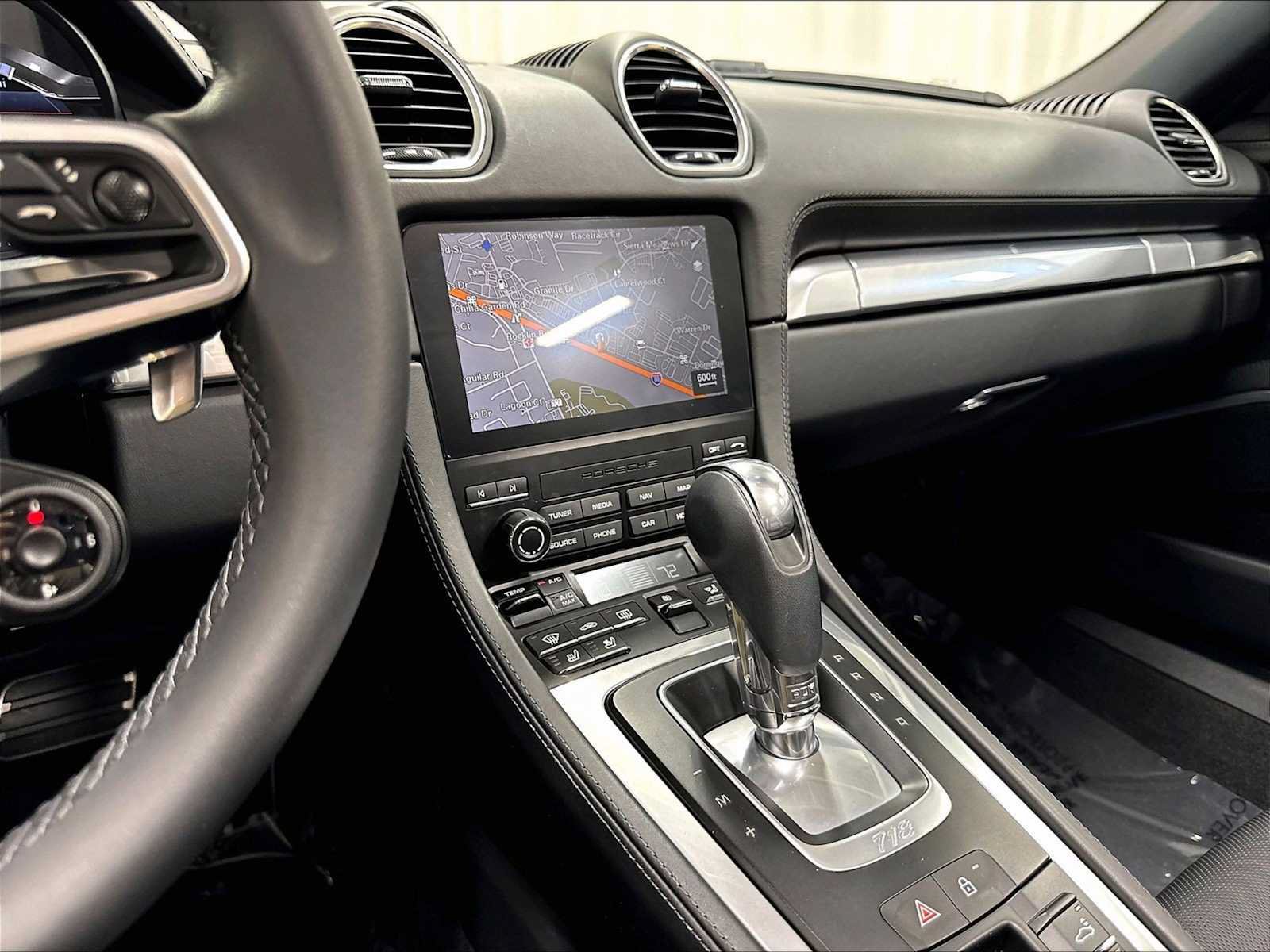 Used 2025 Porsche 718 Boxster S RWD image 19