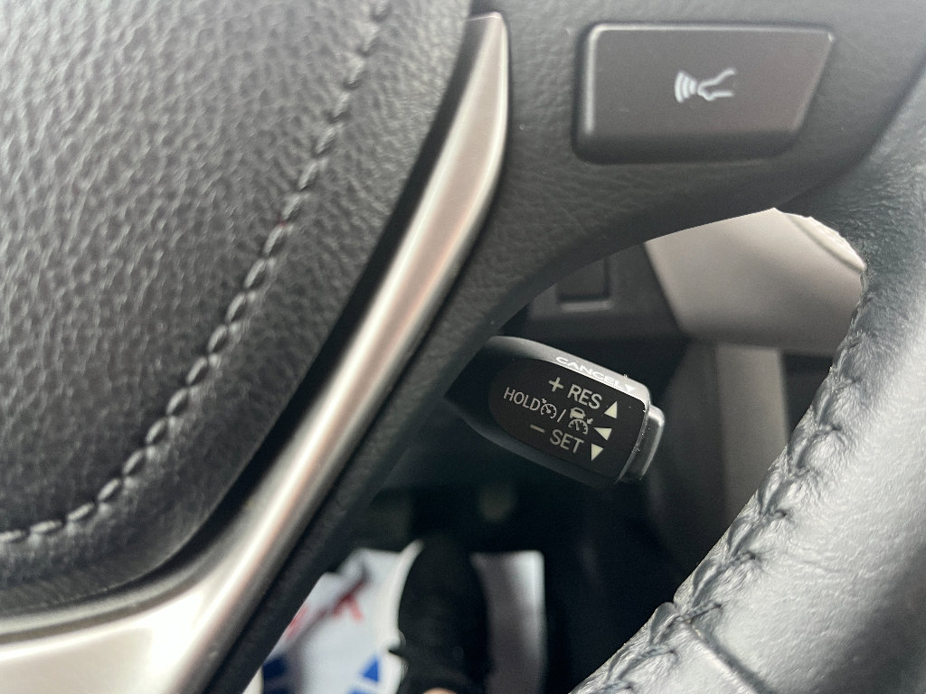 Used 2018 Toyota RAV4 XLE image 34