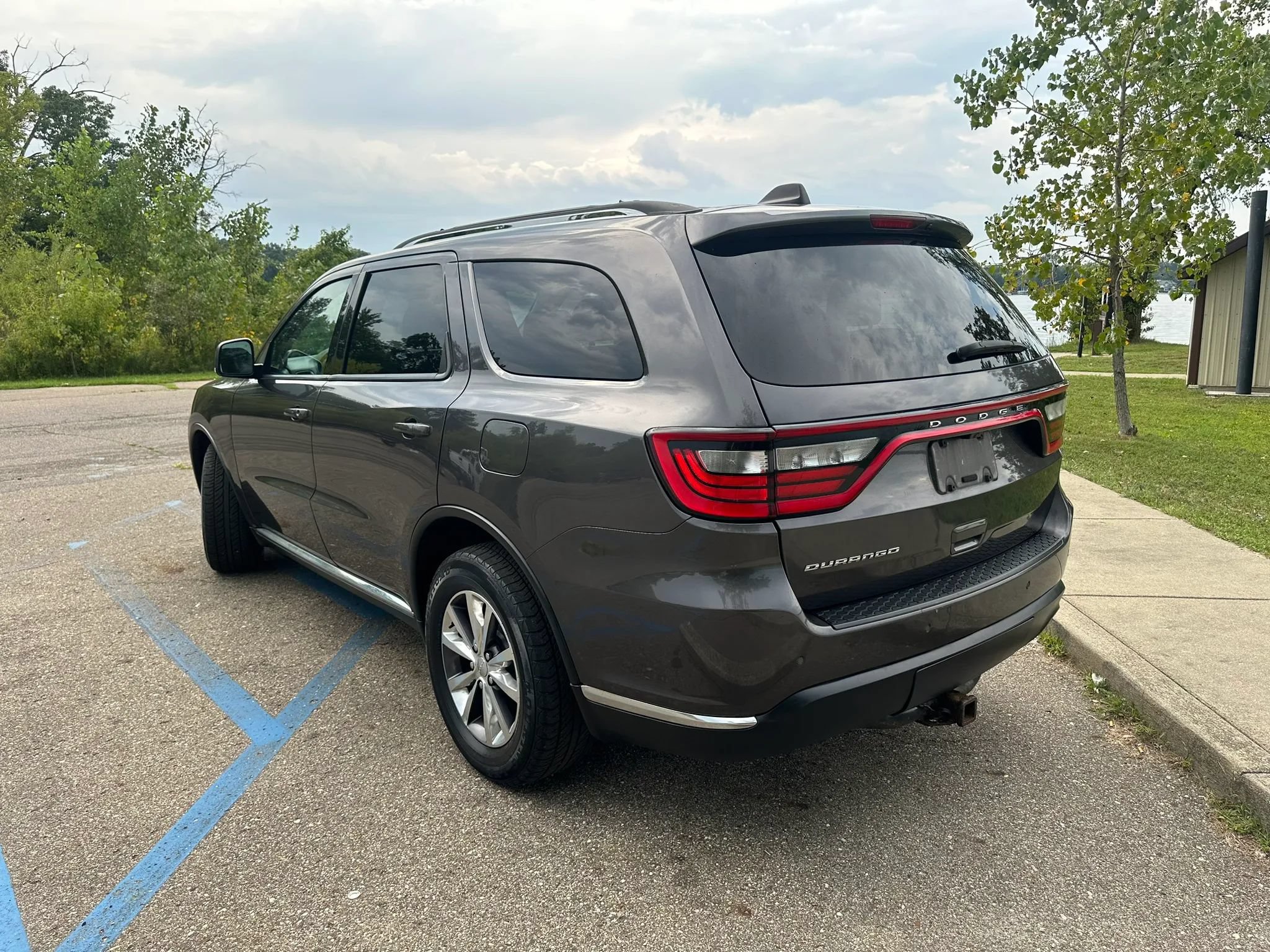 Used 2016 Dodge Durango Limited w/ Nav & Power Liftgate Group AWD/4WD image 7