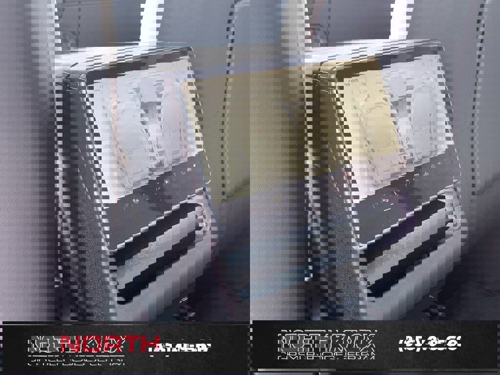 Used 2026 Tesla Model Y Long Range image 16