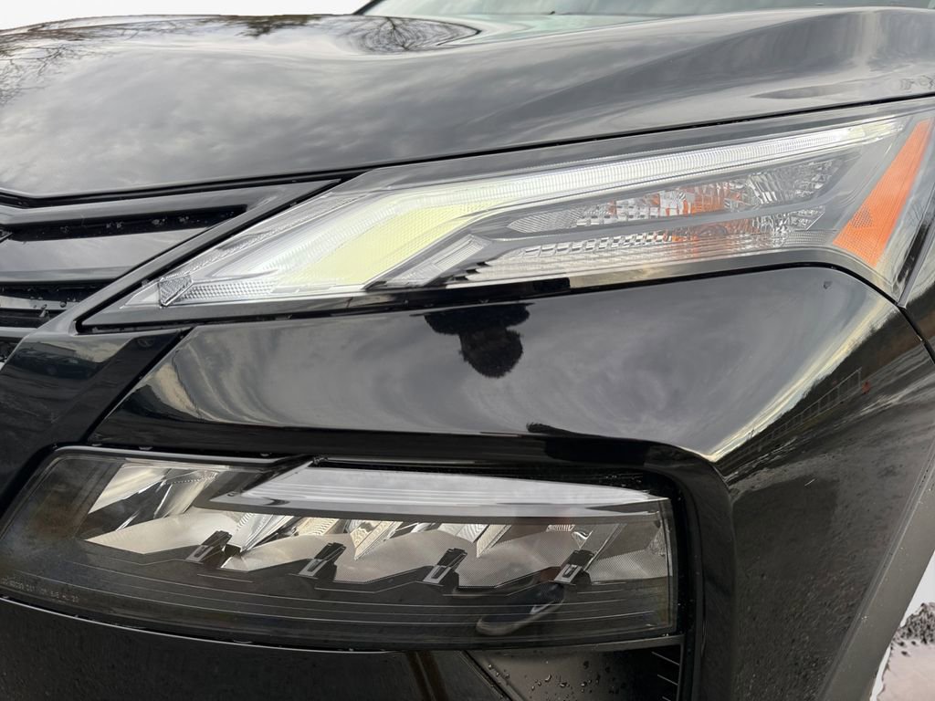 New 2026 Nissan Rogue SV AWD/4WD image 22