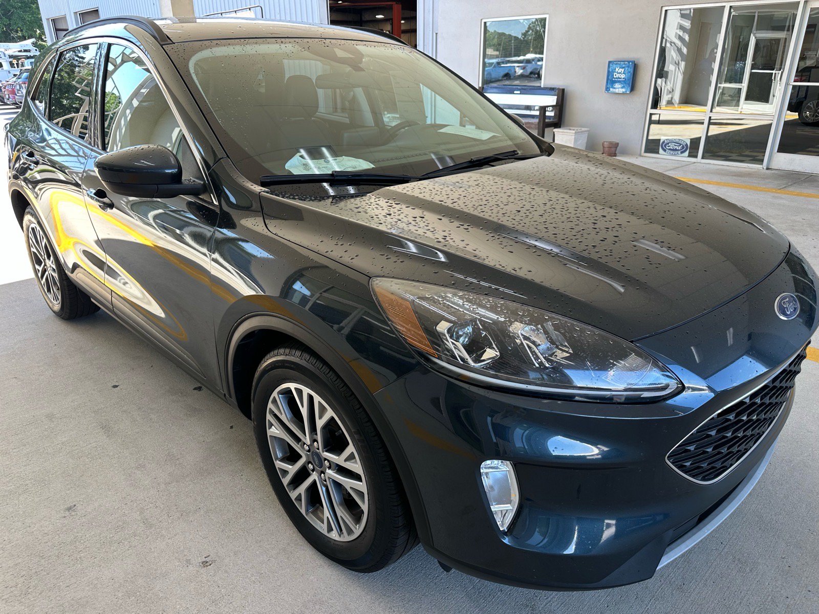Certified 2022 Ford Escape SEL w/ Technology Package FWD image 8
