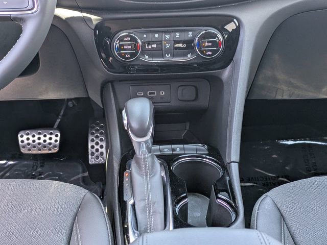 Used 2023 Buick Encore GX Select w/ Sport Touring Package FWD image 19