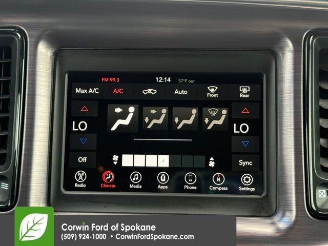 Used 2018 Dodge Challenger SXT w/ Blacktop Package RWD image 25