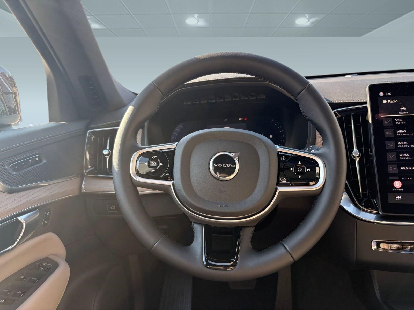 Used 2026 Volvo XC90 B5 Core w/ Protection Package AWD/4WD image 15