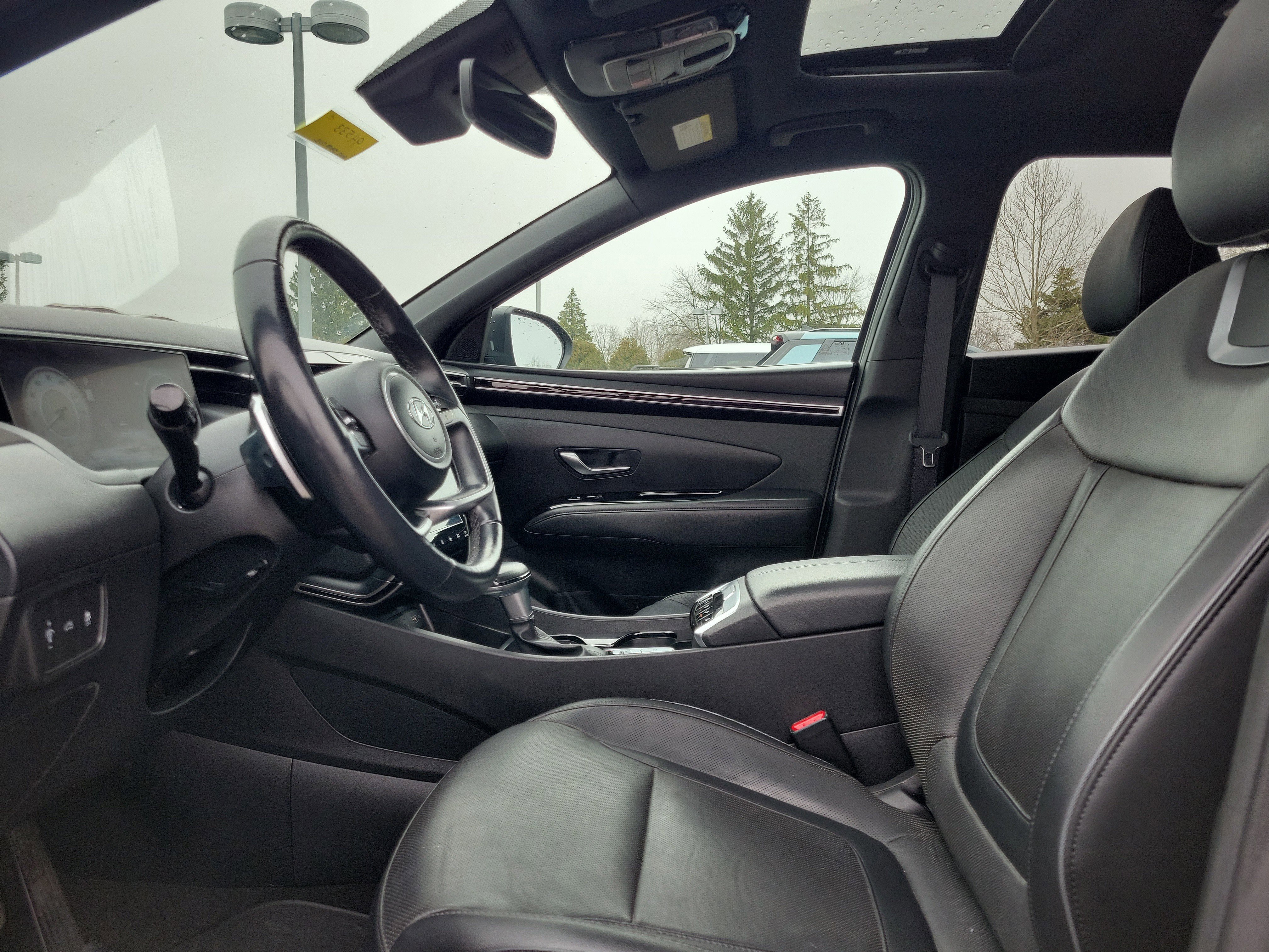 Used 2022 Hyundai Santa Cruz Limited image 15