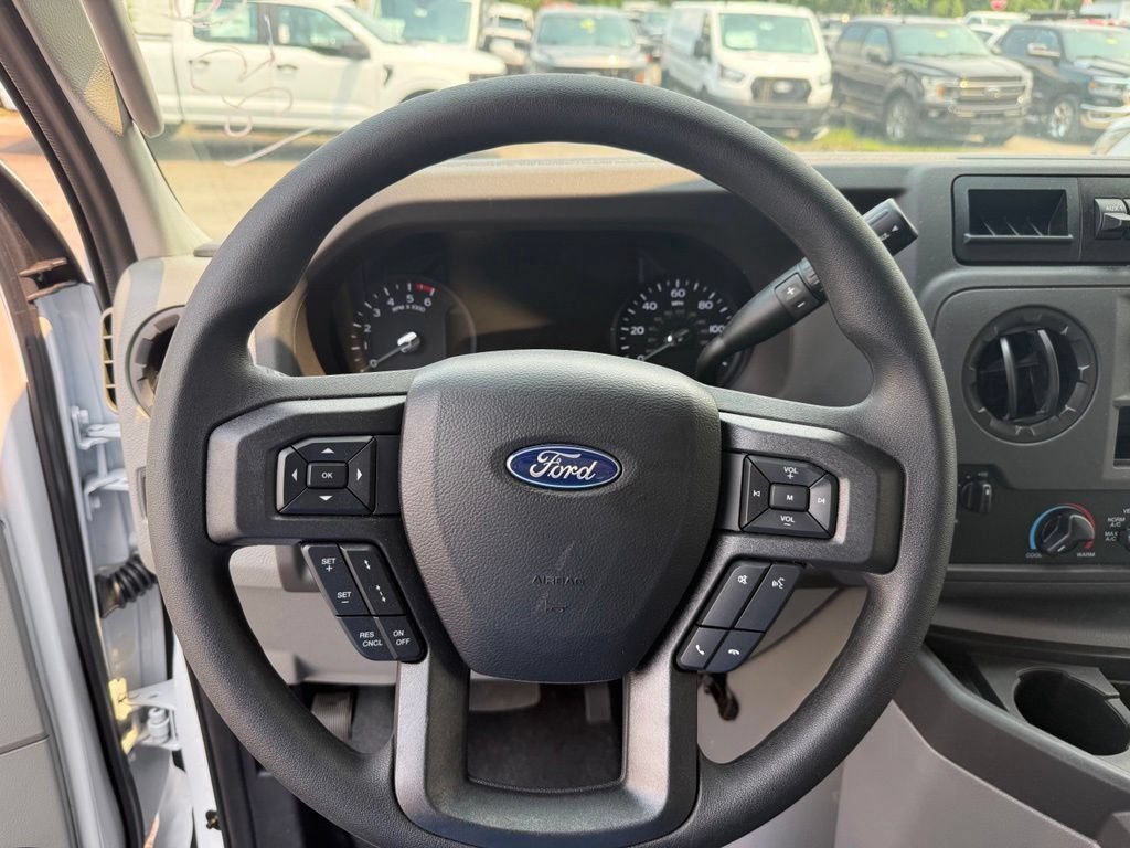 New 2027 Ford E-350 and Econoline 350 Super Duty w/ Driver's Safety Package RWD image 10
