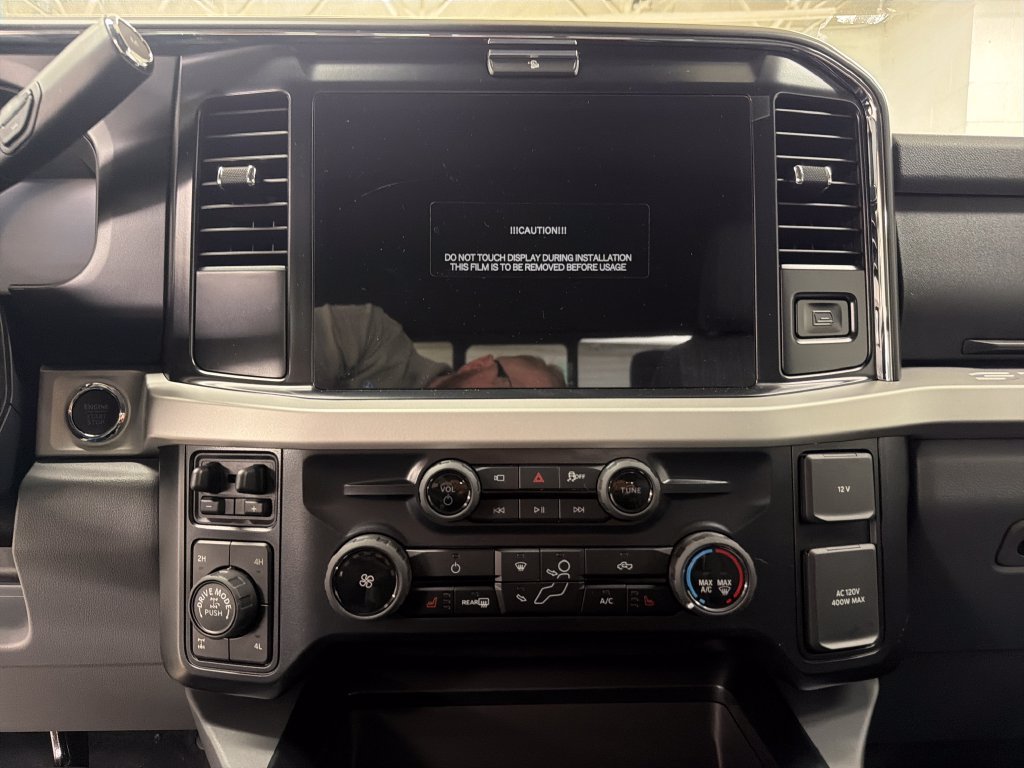 New 2027 Ford F250 XLT w/ XLT Premium Package AWD/4WD image 21