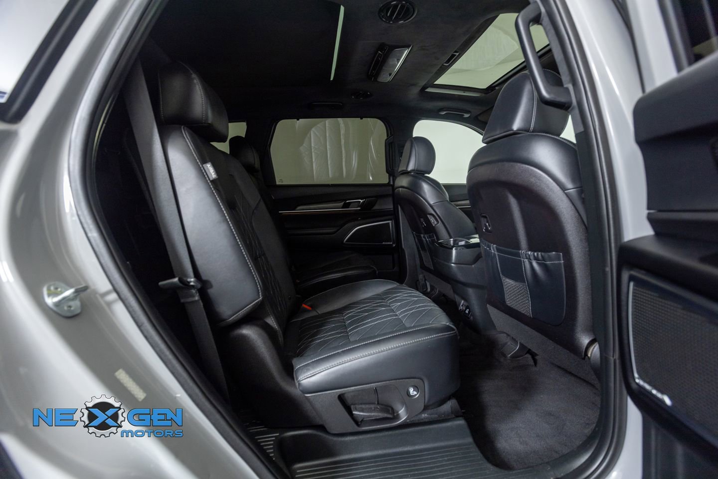 Used 2024 Kia Telluride SX Prestige X-Pro image 39