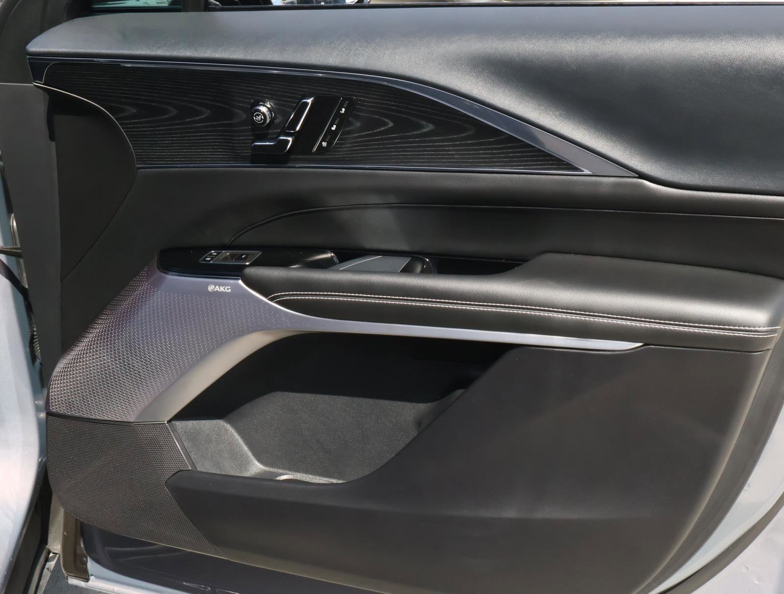 Certified 2024 Cadillac Lyriq Luxury w/ LPO, Floor Liner Package AWD/4WD image 22