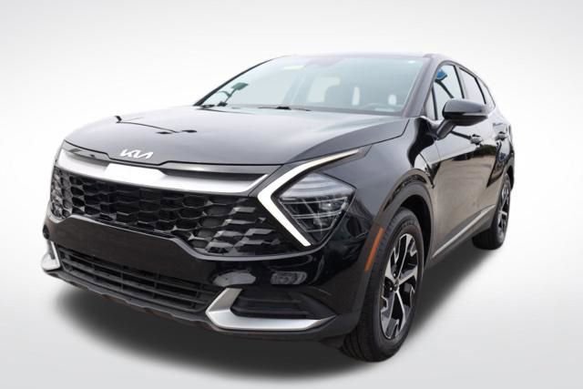 Certified 2024 Kia Sportage EX image 8