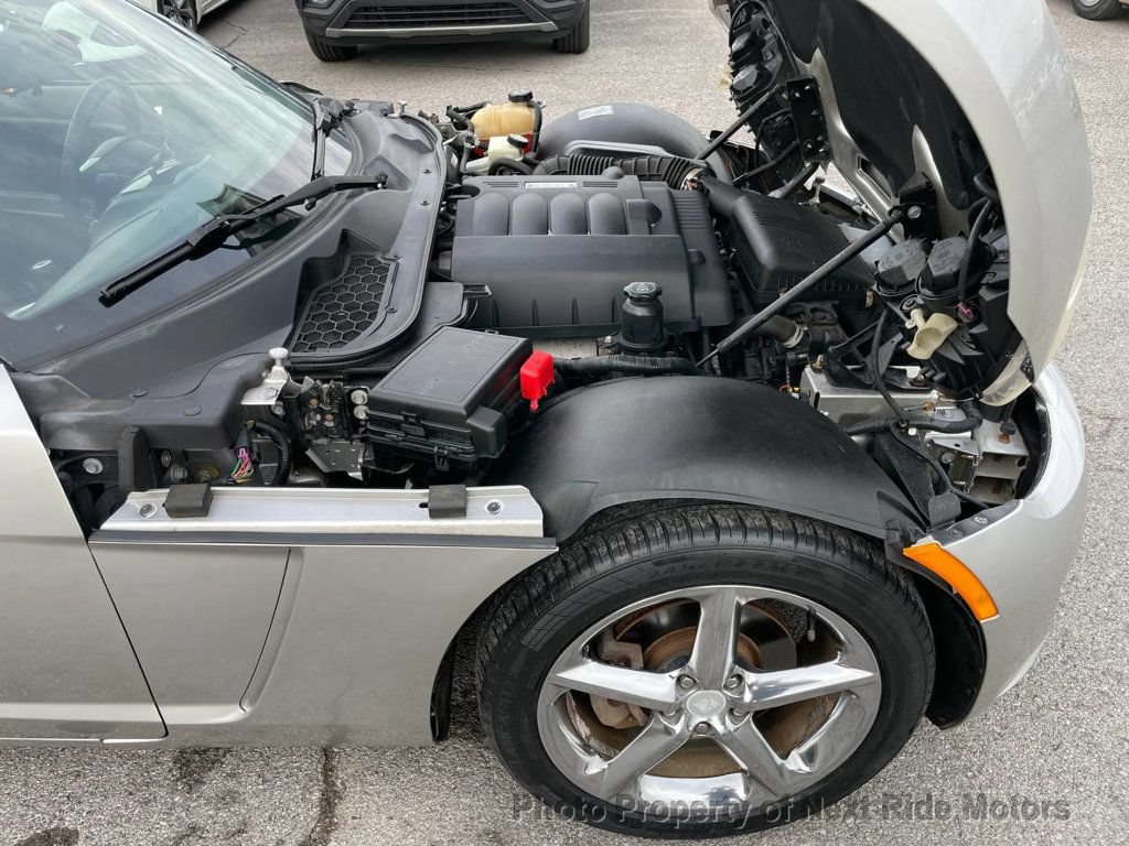 Used 2007 Saturn Sky RWD image 18