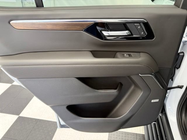 New 2026 Chevrolet Tahoe High Country AWD/4WD image 22