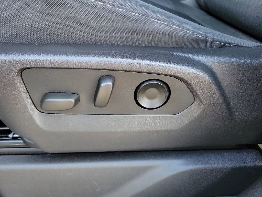 Used 2024 GMC Sierra 1500 Elevation w/ LPO, Elevation Black Package image 11