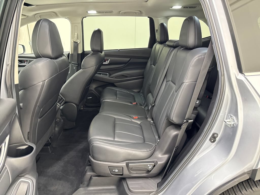 Used 2023 Subaru Ascent Limited w/ Technology Package AWD/4WD image 27