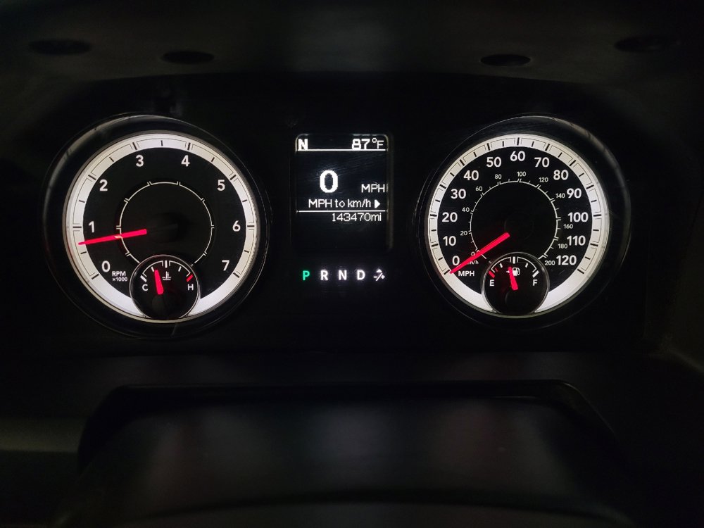 Used 2017 RAM 1500 Classic SLT RWD image 23