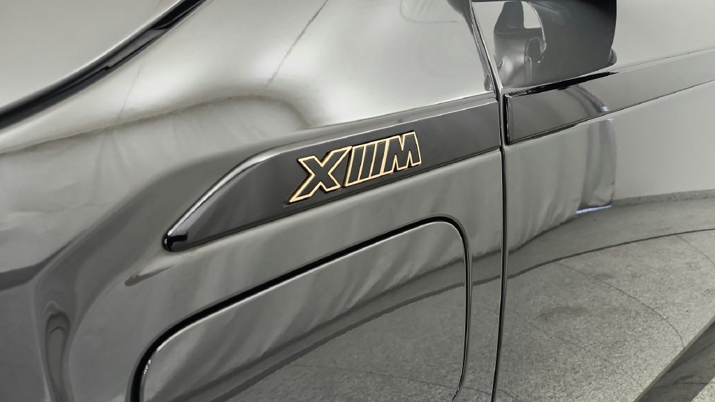 Used 2023 BMW XM AWD/4WD image 17