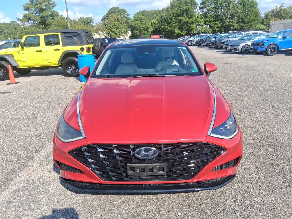 Used 2021 Hyundai Sonata Limited FWD image 2