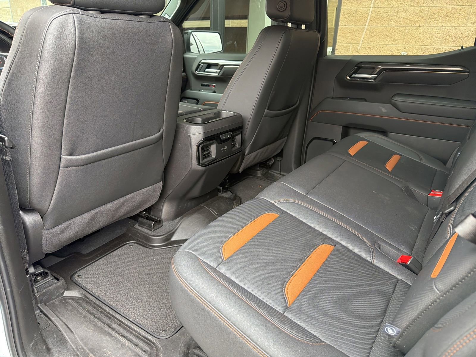 Certified 2025 GMC Sierra 1500 AT4 w/ AT4 Premium Package image 10