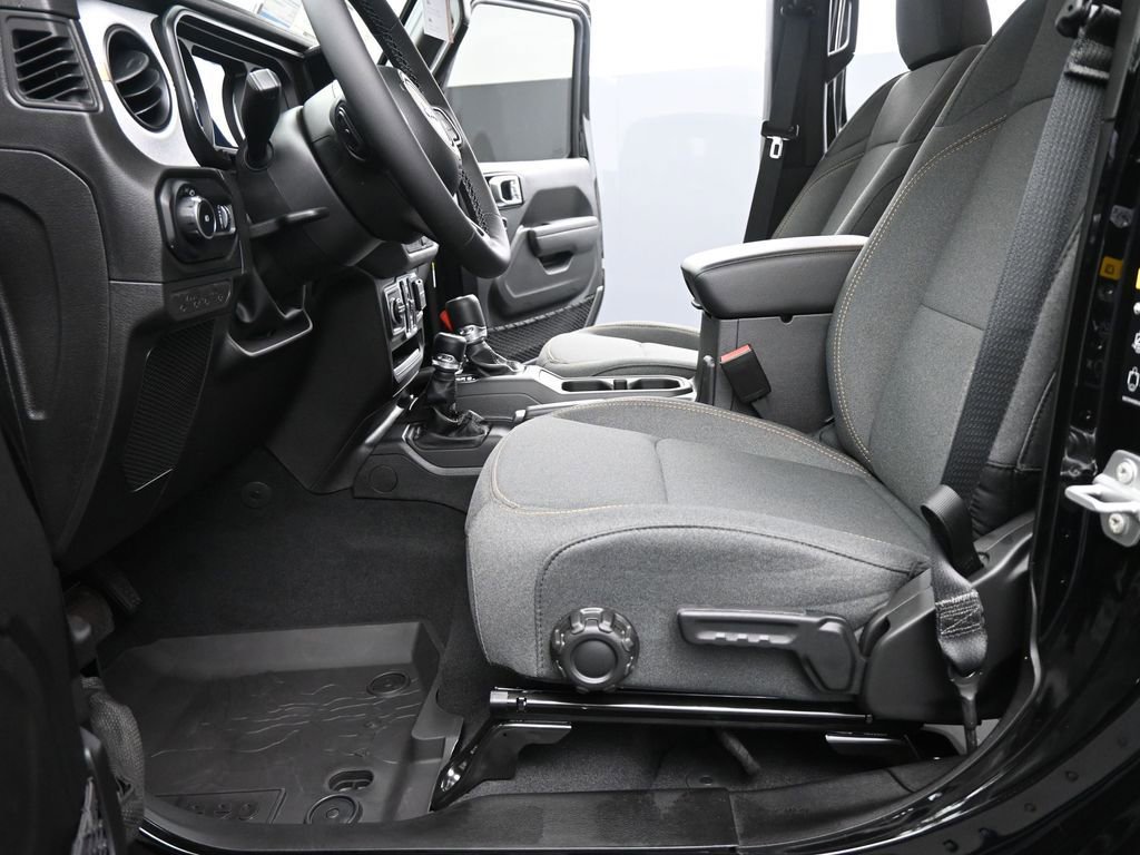 New 2025 Jeep Wrangler Sport S image 10