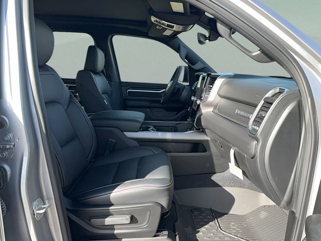 New 2025 RAM 1500 Big Horn image 28