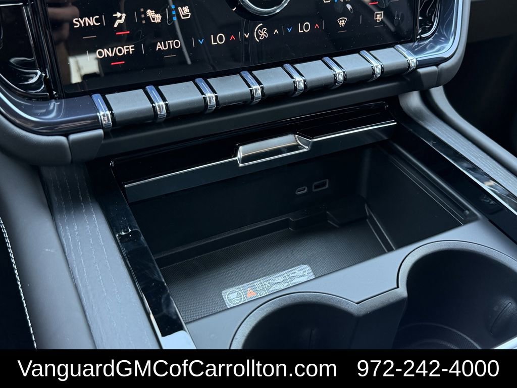 New 2026 GMC Yukon AT4 Ultimate w/ LPO, Floor Liner Package AWD/4WD image 18