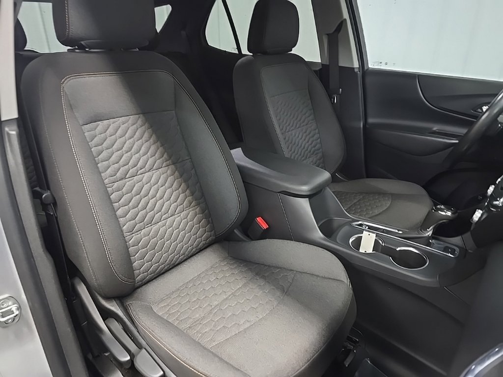Used 2021 Chevrolet Equinox LT AWD/4WD image 14
