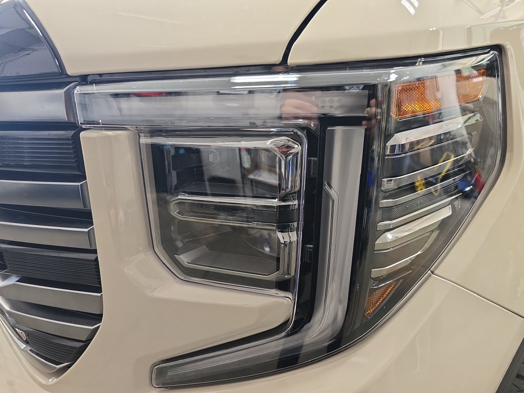 New 2026 GMC Sierra 1500 AT4 w/ AT4 Premium Package AWD/4WD image 30