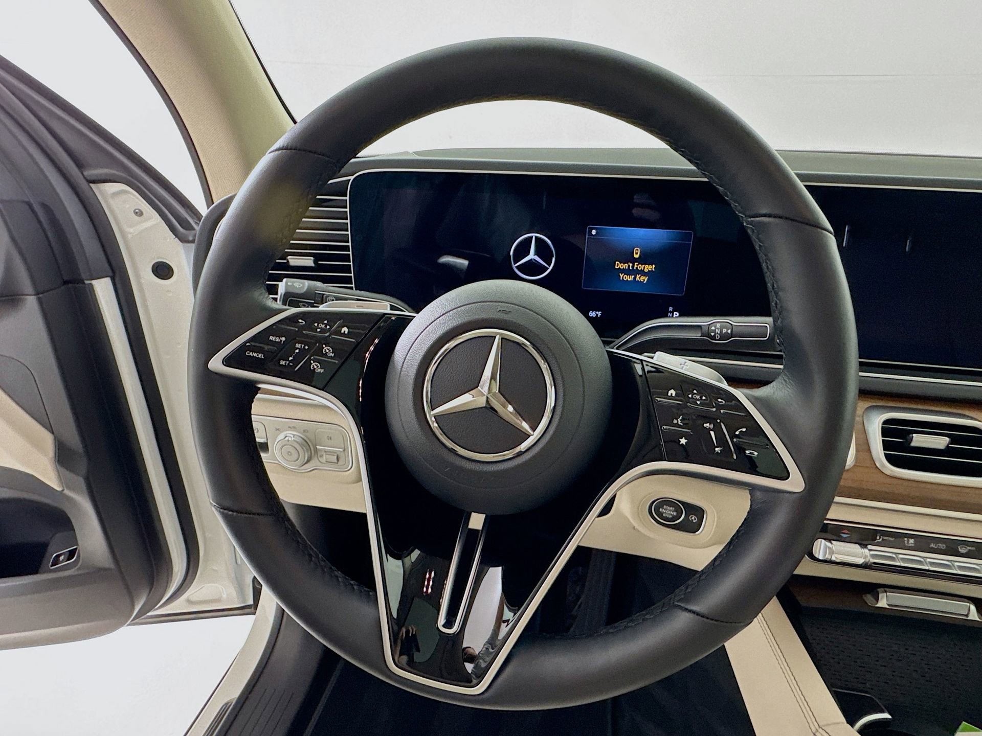 Used 2026 Mercedes-Benz GLE 350 4MATIC image 12