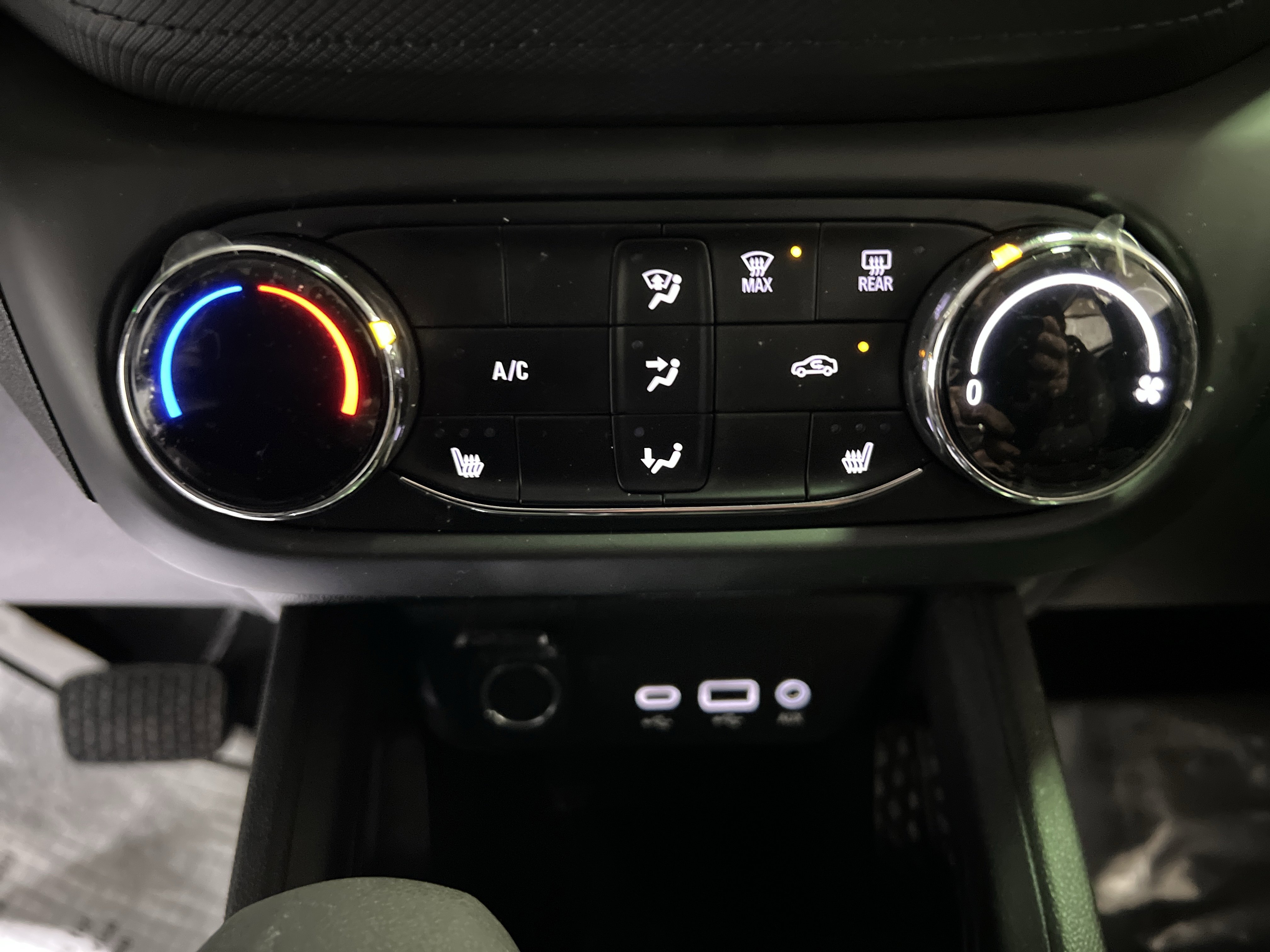 Used 2023 Chevrolet TrailBlazer LT image 20