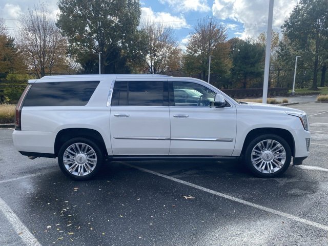 Used 2016 Cadillac Escalade ESV Platinum image 9