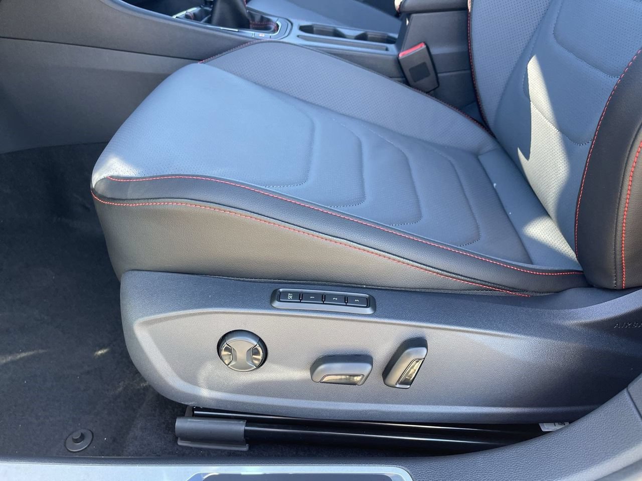 New 2026 Volkswagen Jetta GLI Autobahn FWD image 16