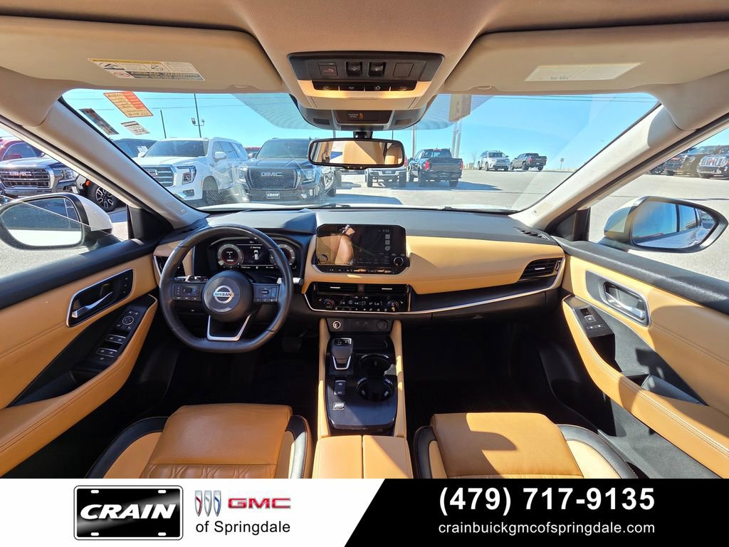 Used 2021 Nissan Rogue Platinum FWD image 27