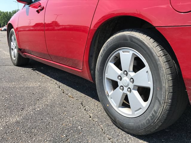 Used 2008 Chevrolet Impala LT FWD image 14