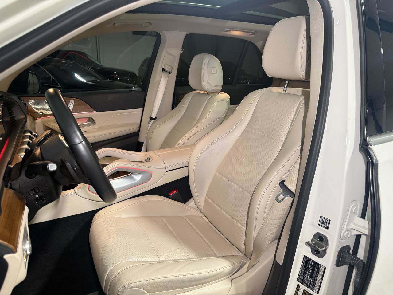 Used 2022 Mercedes-Benz GLE 350 4MATIC image 11