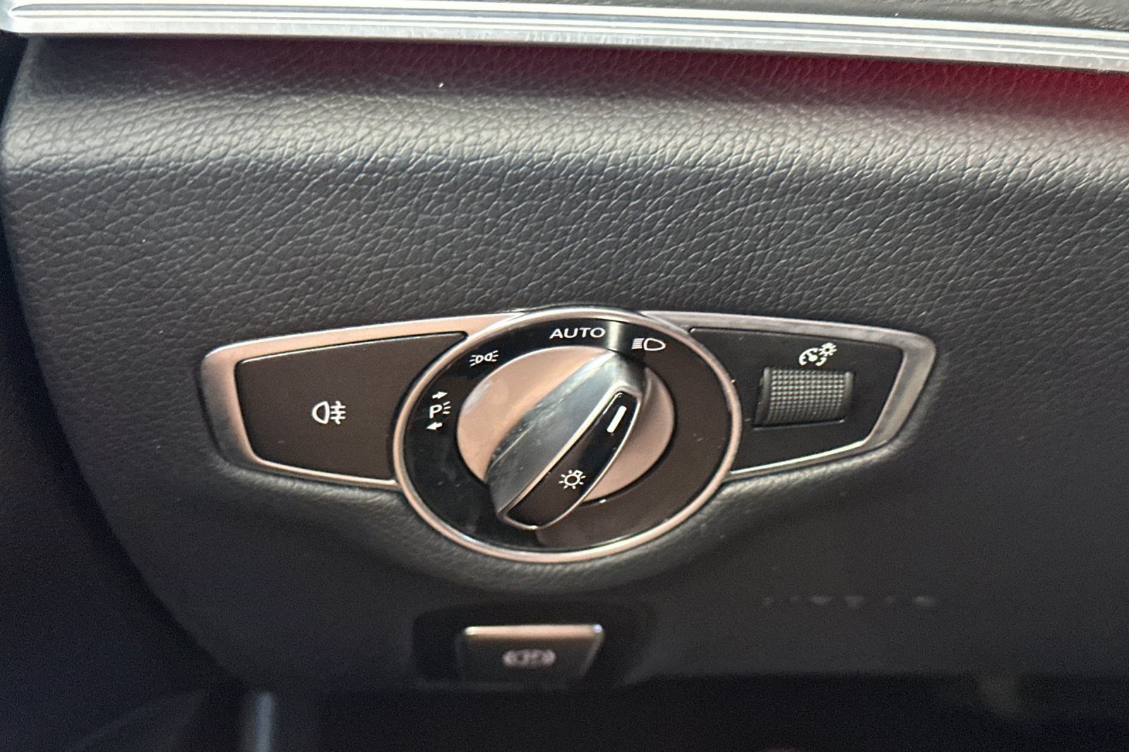 Used 2022 Mercedes-Benz E 350 Sedan image 35