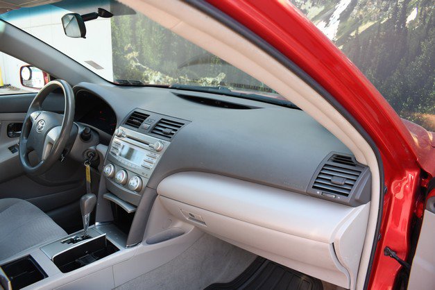 Used 2011 Toyota Camry LE w/ LE Extra-Value Pkg FWD image 24