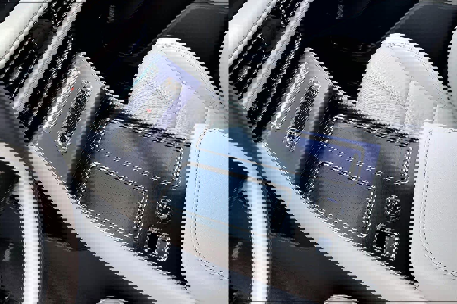 Used 2026 Lincoln Aviator 2WD image 15