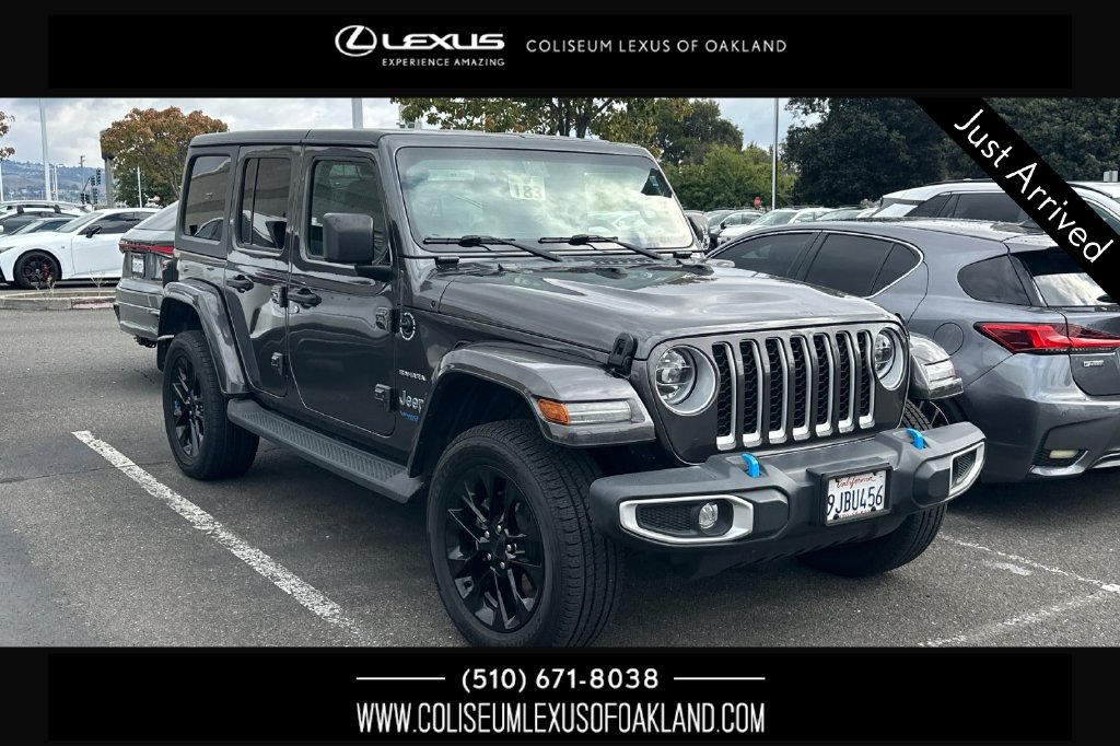 Used 2022 Jeep Wrangler Unlimited Sahara AWD/4WD image 1