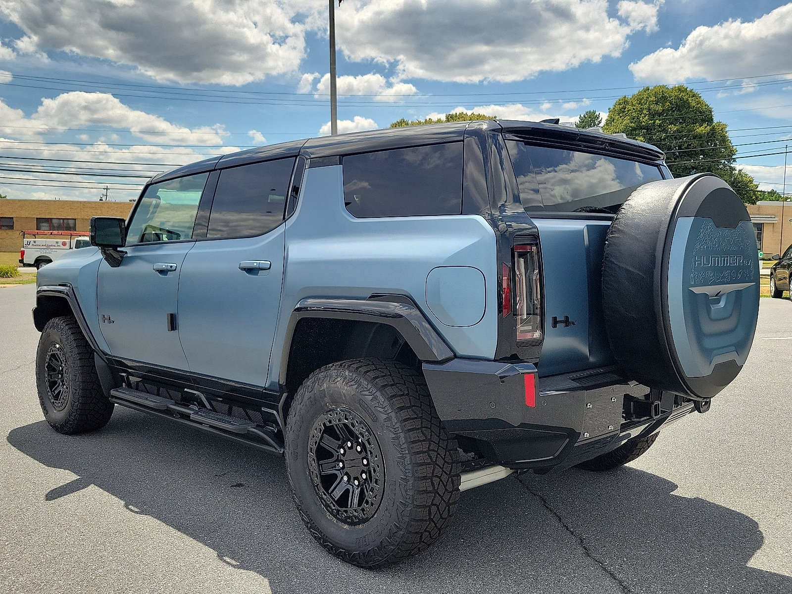 New 2024 GMC Hummer EV 3X w/ Omega Edition AWD/4WD image 3