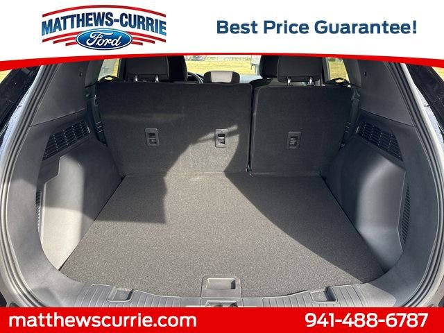 New 2026 Ford Escape Active FWD image 13
