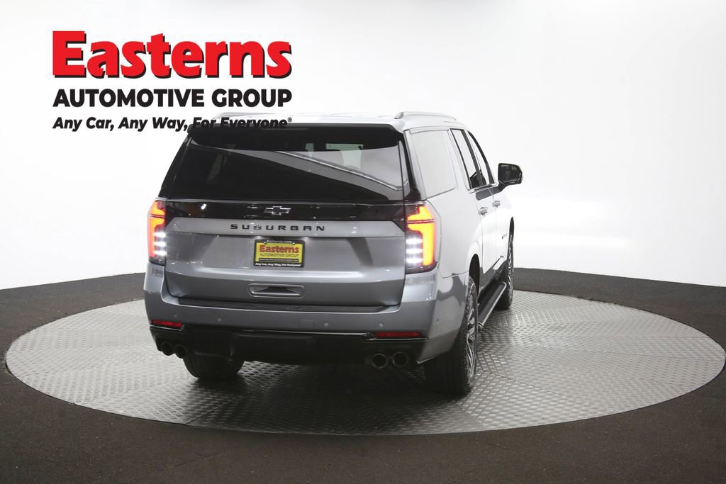 Used 2025 Chevrolet Suburban Z71 image 41