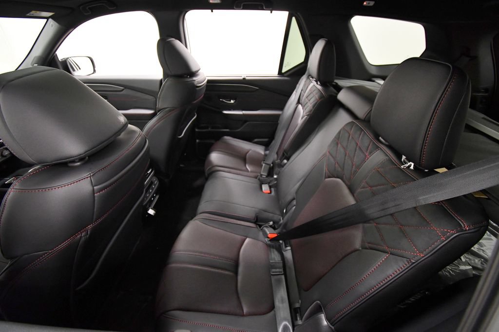New 2026 Honda Pilot Black Edition image 9