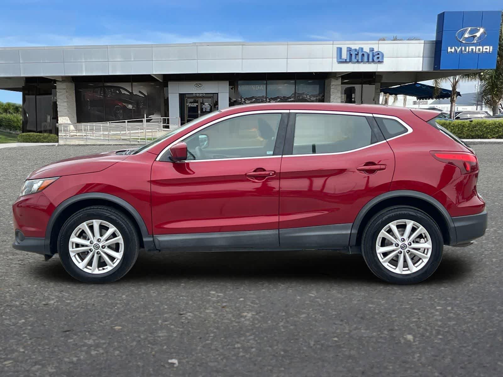 Used 2019 Nissan Rogue Sport S w/ Appearance Package FWD image 6