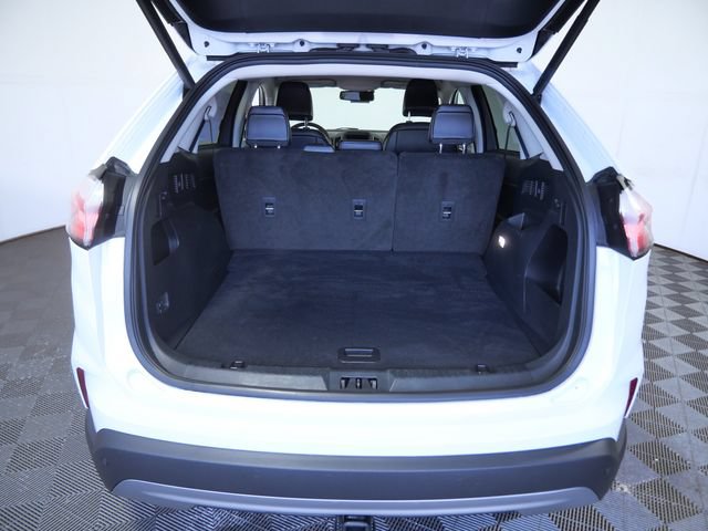 Certified 2024 Ford Edge SEL w/ Convenience Package AWD/4WD image 9