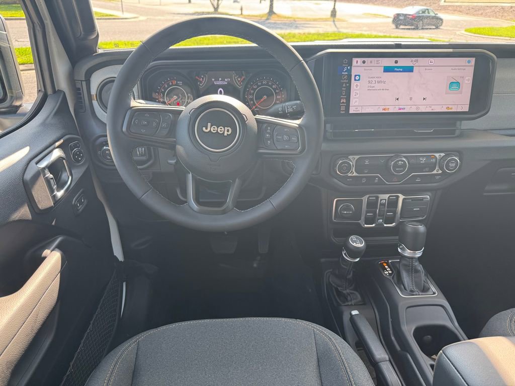 New 2025 Jeep Gladiator Sport image 13