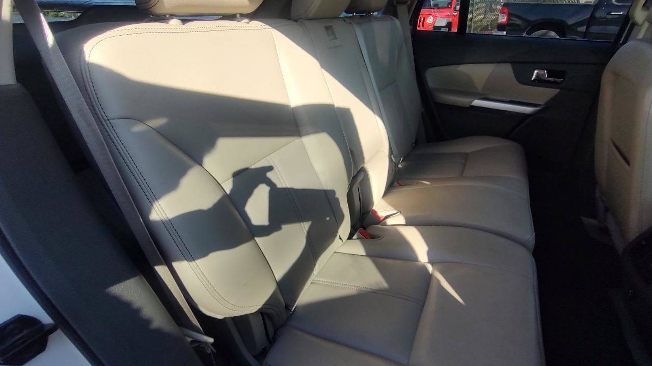 Used 2011 Ford Edge Limited AWD/4WD image 17