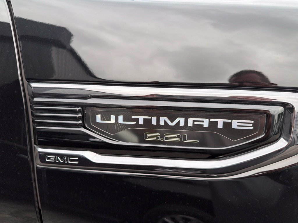 Used 2023 GMC Sierra 1500 Denali Ultimate AWD/4WD image 7