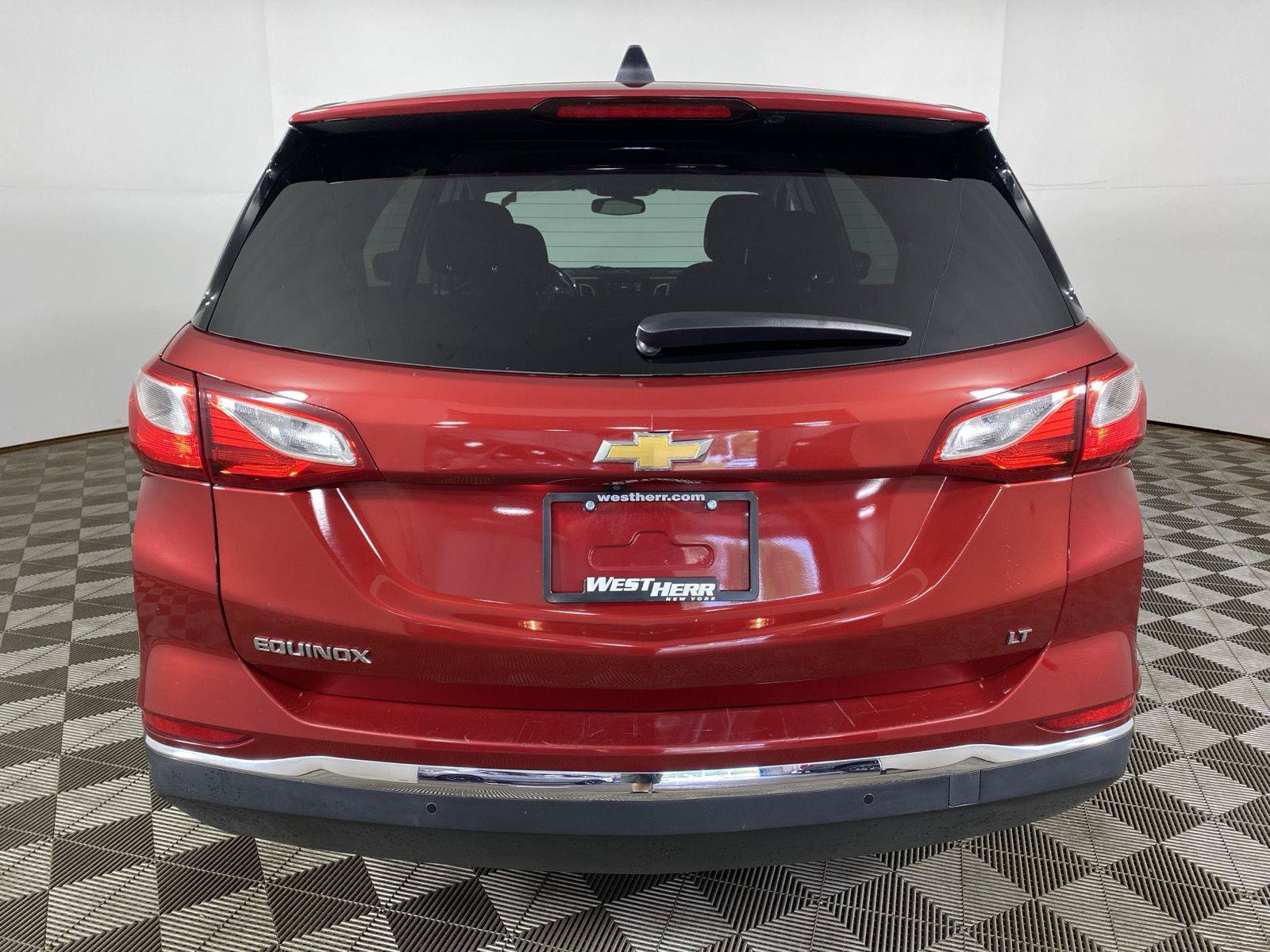 Used 2019 Chevrolet Equinox LT FWD image 6